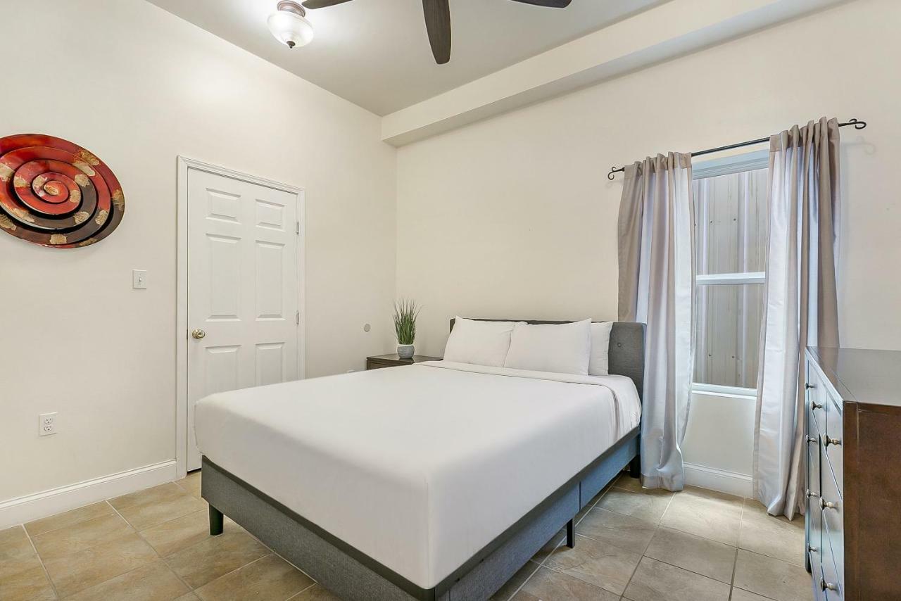 Modern 4Br City Condo 5Min Drive To Fq New Orleans Buitenkant foto